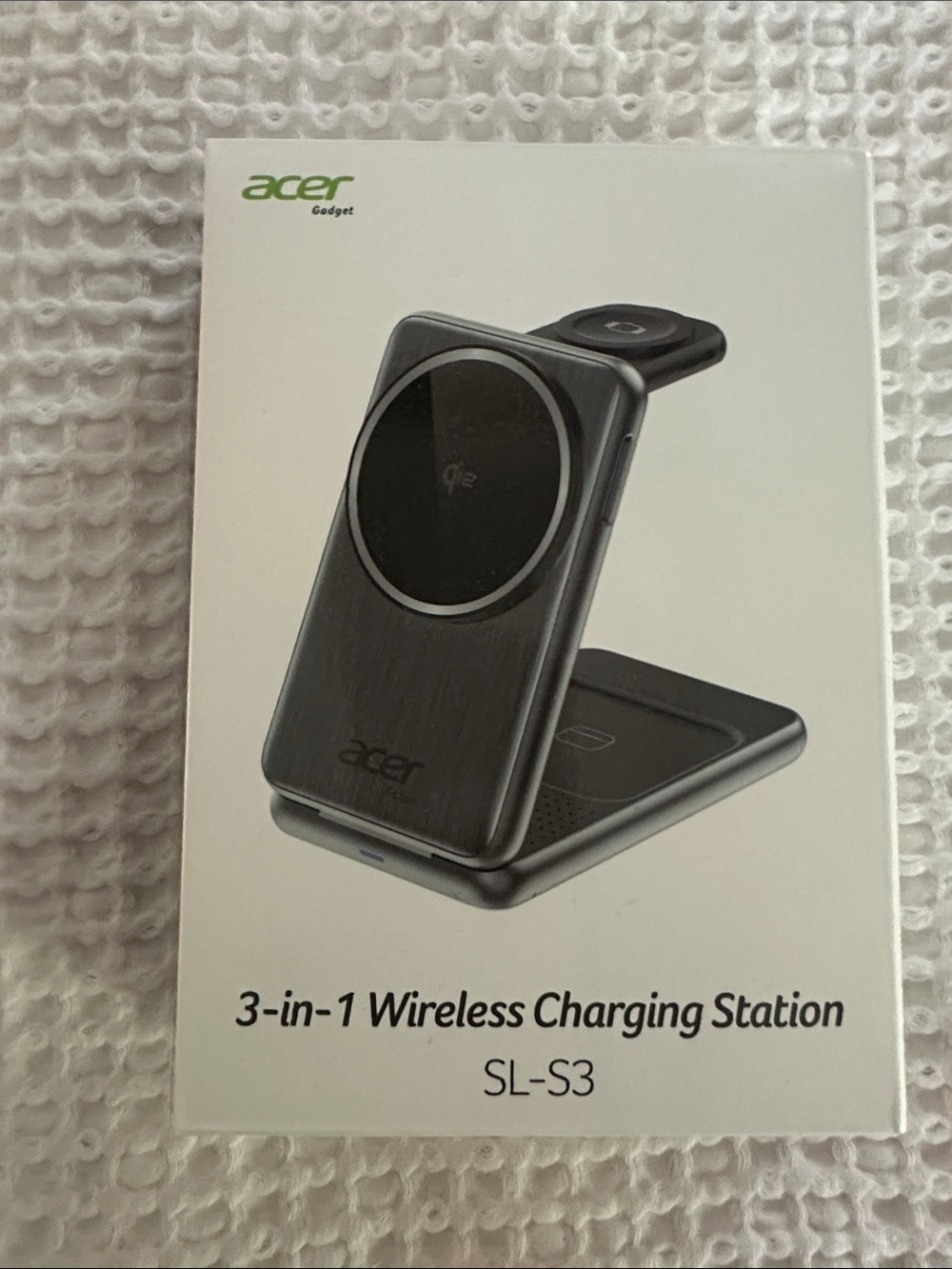 Acer 3-in-1 Wireless Charging Station SL-S3 in dark gray